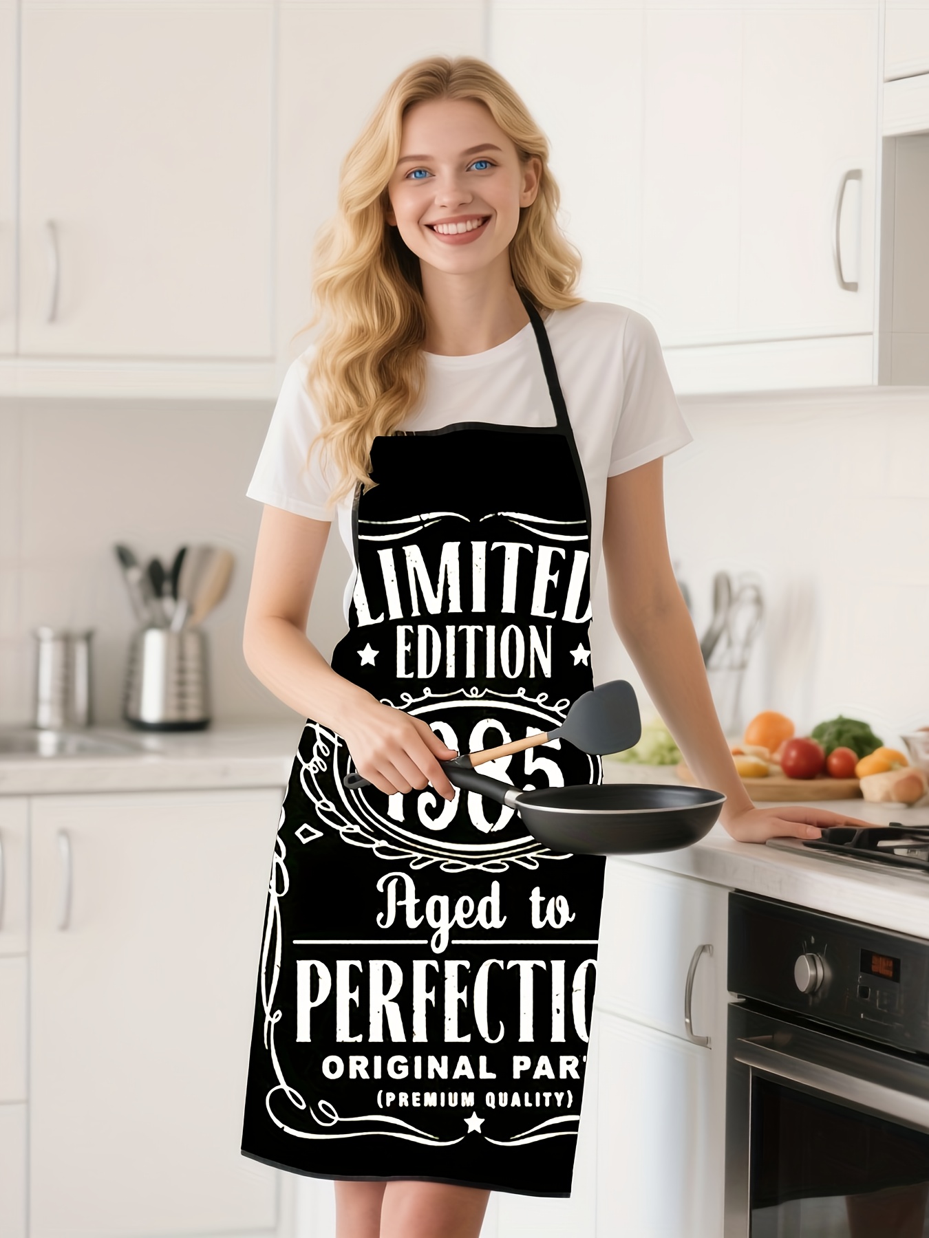 Un grembiule da cucina con sfo - Kitchen Baking Background recensione e prezzo